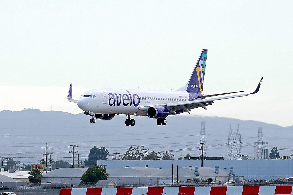 Avelo Airline will fly to Fort Myers and Tampa from outside Dallas starting in November.