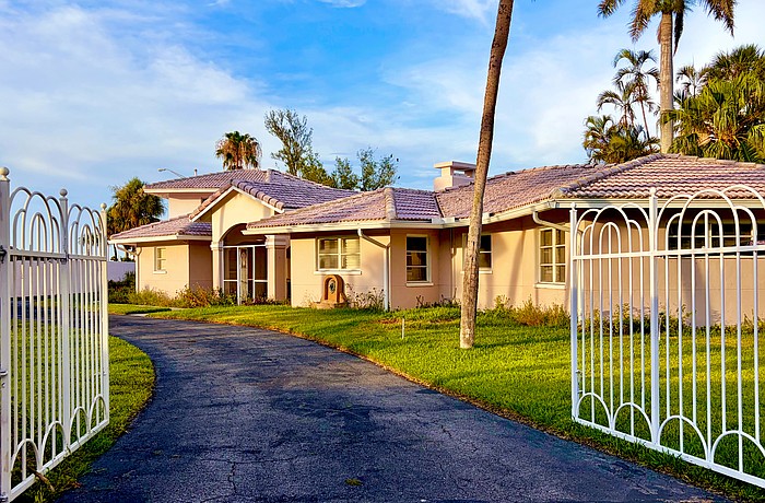 The home at 11 S. Washington Drive sold for $5.4 million. Built in 1953, it has three bedrooms, three baths, a pool and 2,284 square feet of living area.