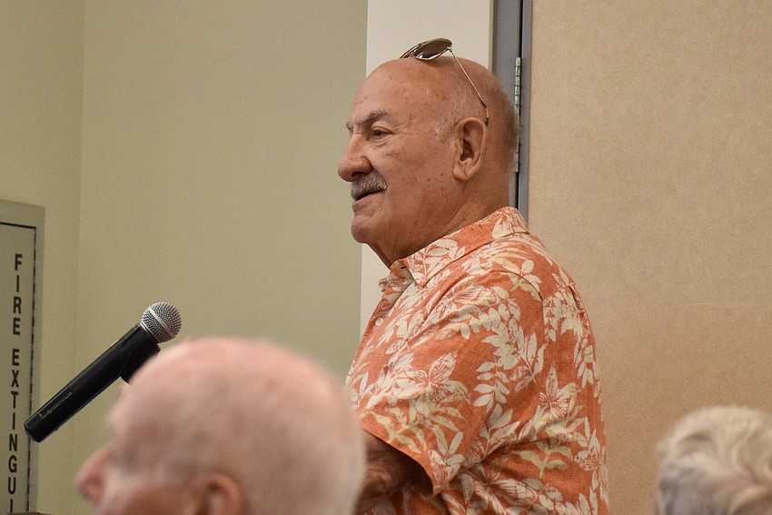 Alan Roth, chairman of CDD1, expresses discouragement following the workshop.