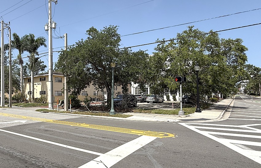 Ringling & Osprey Condos is proposed to replace these two buildings at the intersection of Ringling Boulevard and Osprey Court.