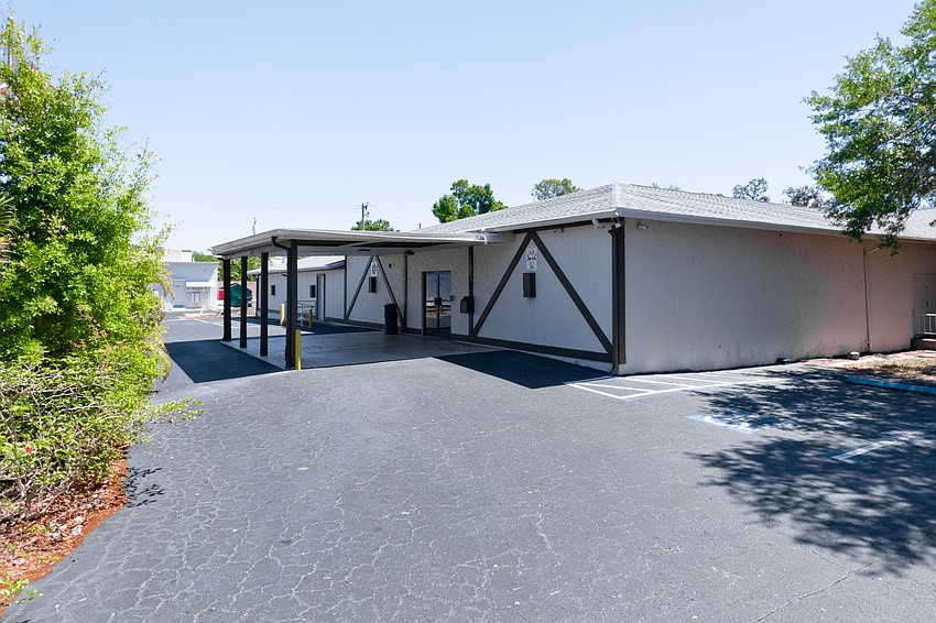 The 7,954-square-foot Knights of Columbus building has been used for council meetings, weddings, banquets and quinceañeras. The 7,954-square-foot Knights of Columbus building has been used for council meetings, weddings, banquets and quinceañeras.