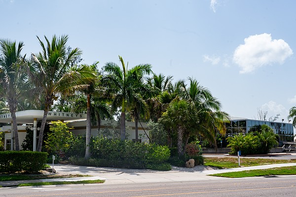 Whitney’s Restaurant on the north end of Longboat Key is planning to expand to the office building next door, pictured to the right.