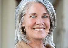 Sarasota City Commission candidate Flo Entler