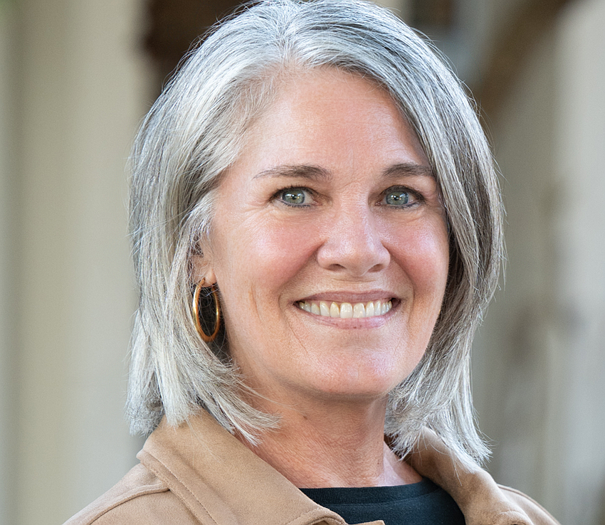 Sarasota City Commission candidate Flo Entler