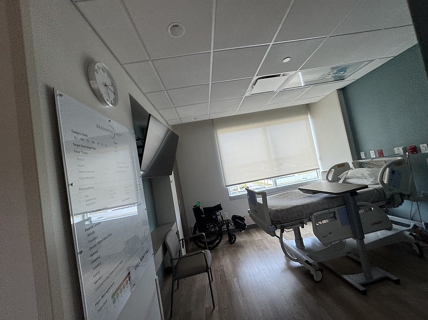 There are 60 private patient rooms in Bradenton Rehabilitation Hospital. There are 60 private patient rooms in Bradenton Rehabilitation Hospital.