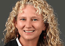 Sarasota City Commission candidate Jen Ahearn-Koch