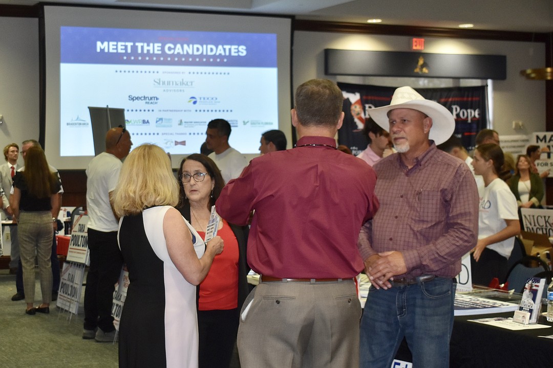 Meet the candidates event draws hundreds to Lakewood Ranch
