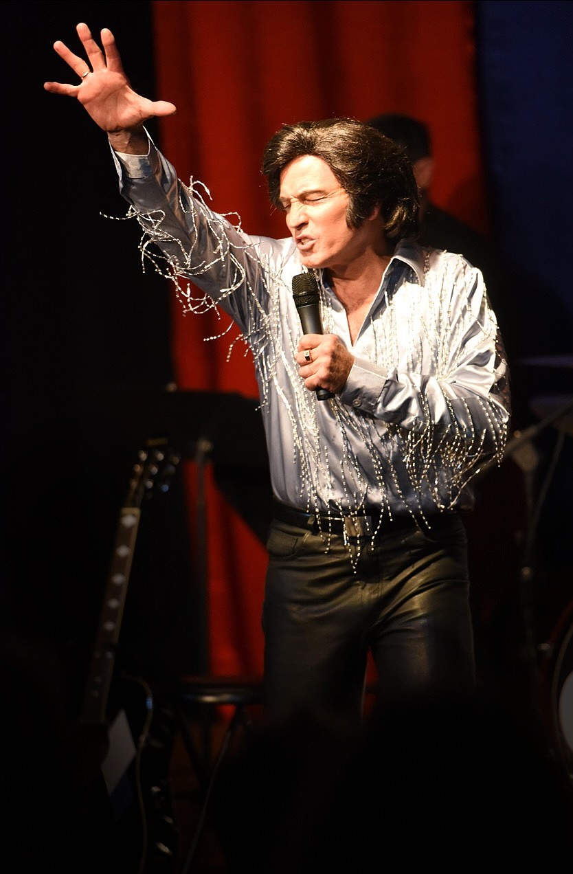 David Jericko performs a tribute to Neil Diamond at the Sarasota Opera House on Saturday, July 25. David Jericko performs a tribute to Neil Diamond at the Sarasota Opera House on Saturday, July 25.
