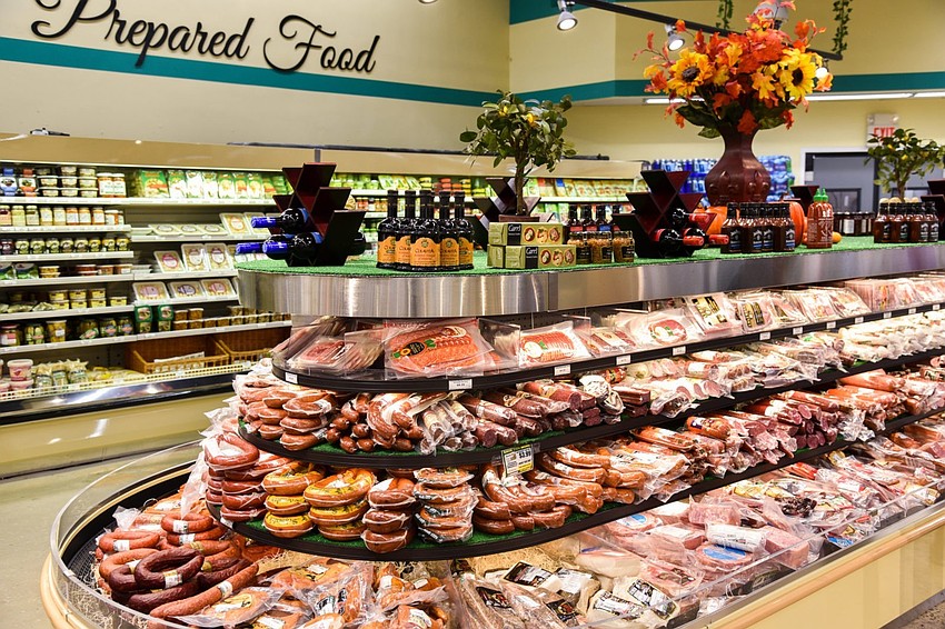 NetCost Market, based in Brooklyn, New York, sells produce, meats, seafood, bakery items, prepared foods and specialty grocery products. This image is from a store in Manalapan, New Jersey. NetCost Market, based in Brooklyn, New York, sells produce, meats, seafood, bakery items, prepared foods and specialty grocery products. This image is from a store in Manalapan, New Jersey.