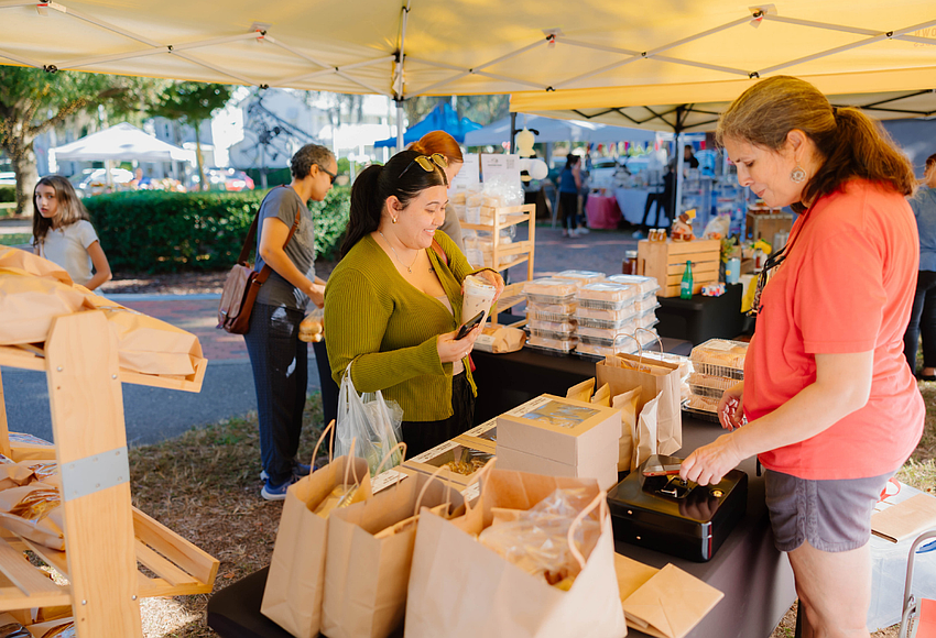 Oakland Farmers Market returns after a summer break