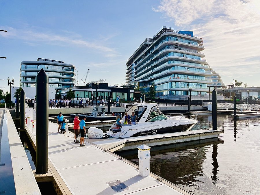 The first boats dock at Met Park Marina on Aug. 12.