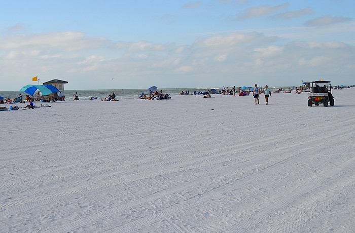 A health advisory has been issued for water quality at North Lido Beach.